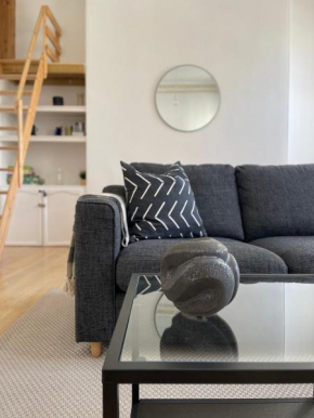 Central Plymouth Apartment - Sleeps 6 - Close to The Royal William Yard